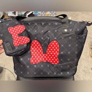 Disney Minnie Mouse weekender/diaper bag